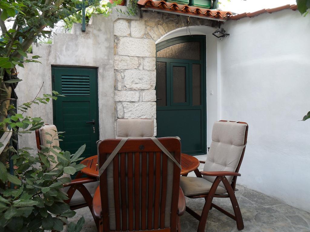 Apartments Villa Dube Split Exterior photo